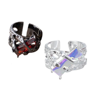 Chic Adjustable Rings Adornment with Gemstones Accent in a Unique Molten Lava Style for Versatile Fashion Statements