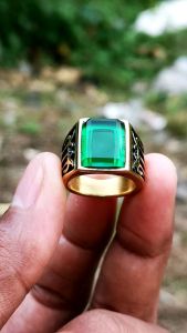 BATU PERMATA JAMRUD COLOMBIA CHATAM CUTTING SUPER ISTIMEWA