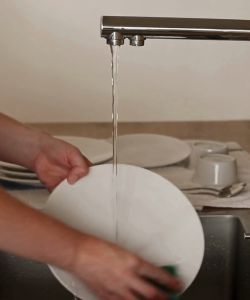 Ajax Ultra Orange Dishwashing Liquid 828mL – Tough on Grease Gentle on Hands