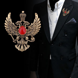 1Pc New Retro Domineering Double Headed Eagle Shaped Brooches Mens Coats Outerwear Accessories Gold Silver Metal Brooch