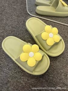 [Free Shipping] WomenS Summer Slippers Thick-Soled Cute Floral Design Suitable For Indoor Use Bathroom Slippers Non-Slip With A High-End Feel Made Of EVA Material