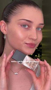 Kem nền NARS Light Reflecting Foundation 30ml