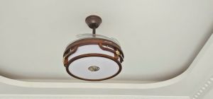 Quạt trần giấu cánh Chao gỗ tự nhiên  có đèn trang trí  có điều khiển từ xa 6 tốc độ động cơ DC tiết kiệm điện