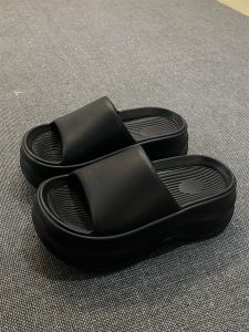 [Free Shipping] 7Cm Thick-Soled WomenS Summer Outdoor Soft-Soled Flip-Flops Beach Bathing High-Heeled Niche Sandals