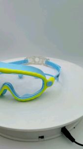 แว่นตาว่ายน้ํา แว่นตาดําน้ํา เลนส์กว้าง เคลือบกัน UV สําหรับเด็ก 3-15ปี