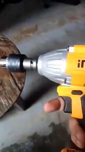 Drill Chuck Converter 1.5-13mm Capacity 1/2 Thread Mount 10mm Shank Precise Metal Adapter