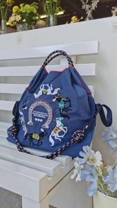 New fluffy cat embroidered nylon shopping bag for women cute fashionable eco-friendly versatile waterproof scratch-resistant commuter shoulder bag