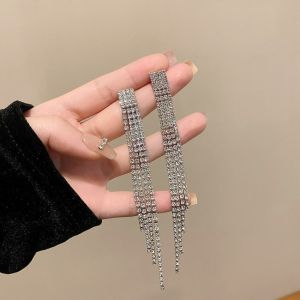 ต่างหูพู่ยาว MODE Korea หรูหรา Anting Berlian Imitasi ผู้หญิงเครื่องประดับสำหรับเด็กผู้หญิง