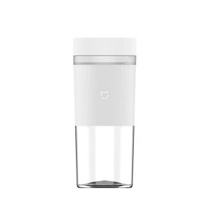 Portable Xiaomi Blender Made of Durable Plastic 300ml