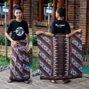 SARUNG BATIK SOGAN GUS IQDAM MOTIF GURDA SENO DEGENGAN PUSAT