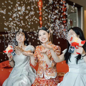 结婚用品 婚礼道具 婚礼必备浪漫小物 - 婚礼泡泡机 / Wedding Accessories Wedding Gift - Wedding Bubble Machine
