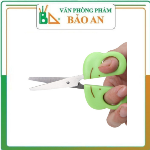 Kéo thủ công học sinh Deli - Chất liệu ABS tốt Mũi kéo tròn nắp bảo vệ an toàn - Xanh lá vàng - 1 chiếc - 6031