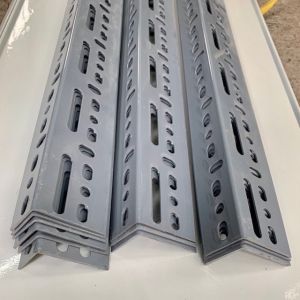 Sắt V Lỗ Đa Năng V4x6cm Màu Trắng- Đen Dầy 2mm. Thép V lỗ đa năng. Sắt Lắp Ghép Kệ V Lỗ