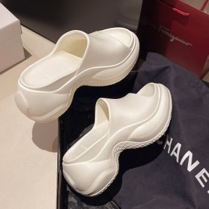 [Free Shipping] New Thick-Soled Slippers 07 WomenS Summer Casual Outdoor Fashion Platform Sandals