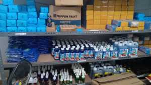 Pengkilap Body Motor & Mobil & Penghitam Body Motor Permanen: Paket Kumpulan Alat Perawatan Kendaraan