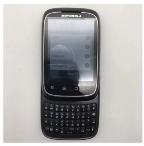 Motorola XT300 ผู้ชายที่มุ่งเป้าหมาย 3.15MP 240x320 1170mAh 3.0 อุปกรณ์เทียบ GSM HSPA