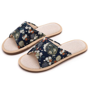 Free Shipping Stylish And Elegant Chinese-Style Slippers With Embroidered Details Made Of Linen Featuring A Non-Slip Sole Suitable For Indoor And Home Use