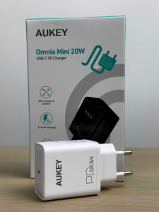Adapter Sạc Aukey 20W PA-B2 Cốc sạc nhanh Aukey 20W cho IP và tất cả điện thoại hiện nay cổngType C