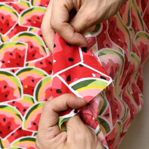 ผ้าคอตต้อนทีซี ลายแตงโม 45 นิ้ว หน้ากว้าง ผ้าเมตร ผ้าหลา คลิกที่ลิงค์ ดูราคา รับเหรียญ