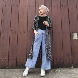 Highwaist Loose Jeans Kulot Jeans Wanita