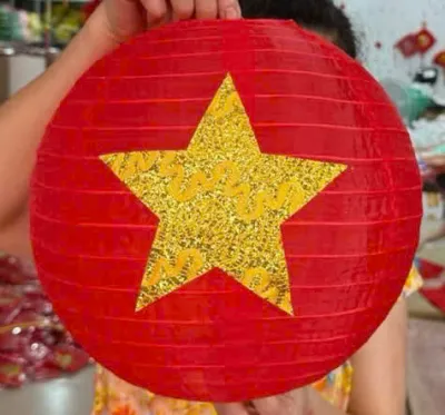 ĐÈN LỒNG GIẤY XẾP HÌNH CỜ ĐỎ SAO VÀNG VIỆT NAM / LỒNG ĐÈN TRANG TRÍ TRUNG THU LỄ HÔI SỰ KIỆN LỄ QUỐC KHÁNH 2/9 KLP