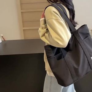 LULU Lulu-style large-capacity multi-pocket bag for commuting simple and versatile tote bag casual large-capacity shoulder bag for women