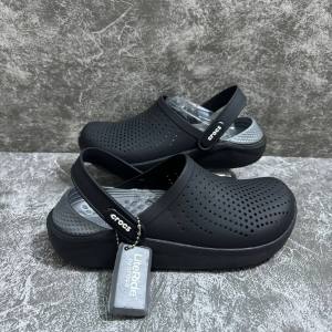 (สินค้ายอดนิยม) SIZE.M4-M11 US รองเท้าแตะC_ROCS รองเท้าแตะหัวโต รองเท้าแตะผู้ชาย-หญิง รองเท้าแฟชั่น รองเท้าลำลอง รองเท้าใส่เที่ยว/Early Bird