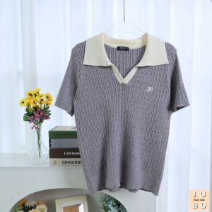 พร้อมส่ง🍒เสื้อไหมพรมคอปกแขนสั้น คอวี ลายถักเกลียว สาวอวบ แฟชั่นเกาหลี ผ้านุ่มใส่สบาย อก35-42นิ้ว#600