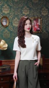 Ammin เสื้อยืดแฟชั่นแห่งชาติจีนแขนสั้นเสื้อผ้าผู้หญิง2024 R อารมณ์เสื้อยืดคอกลมเสื้อสวมหัวอเนกประสงค์เสื้อลำลองเข้ารูป