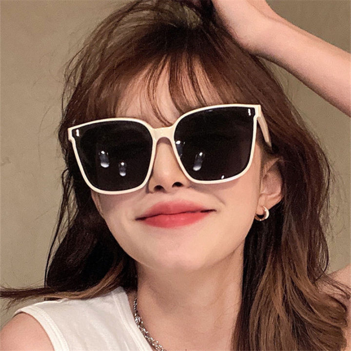 Gaya%20Korea%20Retro%20Besar%20Bingkai%20Anti-Uv%20Cermin%20Mata%20Hitam%20Lelaki%20dan%20Wanita%20Gelas%20Bergaya%20-%20Image%208