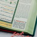 Al-Quran At Tajwid A5 HC SEDANG Mushaf Al Qur'an At-Tajwid Warna Mudah Terjemah Waqaf Ibtida' Kolom Pelajaran Tajwid Waqof Ibtida Penerbit Ummul Qura. 