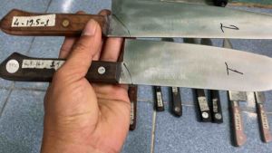 Dao bếp Nhật Bãi.