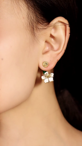 Elegant 3D Camellia Studs Earrings Portable Accessory for Women Stylish Gold Tone with Stainless Steel Materials