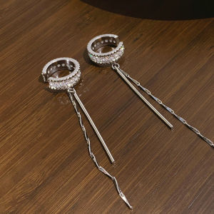 ต่างหู ต่างหู ผู้หญิง ต่างหูแบบหนีบ ตุ้มหู ต่างหูแบบห่วง ตุ้มหูผู้หญิง ตุ้มหูแบบหนีบ ต่างหูหนีบ ต่างหูแฟชั่น2022