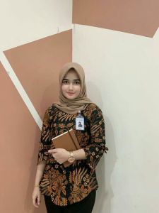 atasan batik wanita motif manggar sogan / seragam kantor