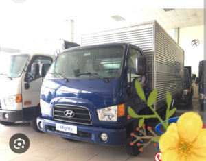 Nắp phím còi xe Hyundai County E mighty IIHD65HD72 HD99HD 110S..hàng thay thê giá 1 cái.