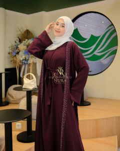 Kanza Abaya Terbaru Lebaran 2025 2in1 Remaja Elegan – Set Dress & Outer Crinkle Aplikasi Swarovksi