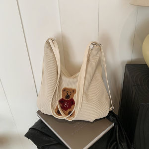 ความจุขนาดใหญ่ กระเป๋าสะพายข้างสําหรับเดินทาง กระเป๋าผ้าใบผู้หญิง พิมพ์งานปัก กระเป๋าโท้ต