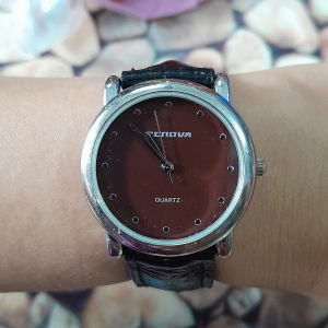 Đồng hồ nam tay nhỏ nữ tay to SENOVA dây da second hand si nhật- đã qua sử dụng