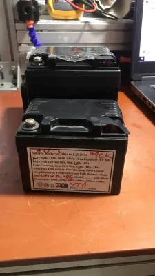 Ắc quy xe máy Siêu tụ 16V 20F + Pin Lithium LifePO4 12.8V 6Ah 12Ah 18Ah 24Ah bảo hành 2 năm sử dụng 5 năm
