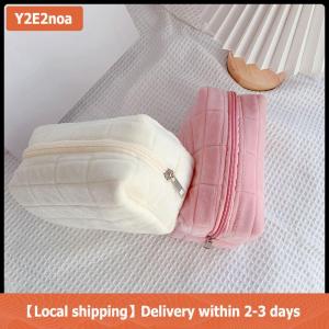 【Local shipping】 Dễ Thương Lông Trang Điểm Túi Cho Phụ Nữ Dây Kéo Lớn Rắn Màu Mỹ Phẩm Túi Du Lịch Make Up Túi Vệ Sinh Cá Nhân Rửa Pouch Sang Trọng Bút Pouch