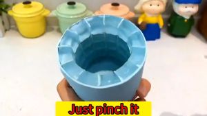 Silicone Ice Cube Mold Round Ice Bucket Homemade DIY Refrigerator Freeze Ice Maker