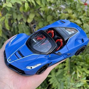 【RUM】1:22 Scale Ferrari Laferrari Aperta Spider Alloy Car Model Light & Sound effect diecast car Toys for Boys baby toys birthday gift car toys kids toys car Boys toys model collection