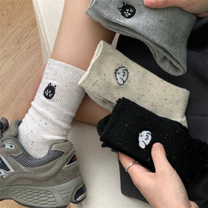 ใหม่ถุงเท้ายาวถึงเข่าของผู้หญิง ดีไซน์สีทึบ เรียบง่ายและหลากหลาย เหมาะสำหรับถุงเท้าฤดูร้อน