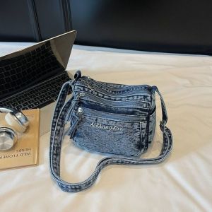 MOUSSON  กระเป๋าสะพายข้างผู้หญิงแฟชั่นผ้ายีนส์เรียบง่ายในชีวิตประจำวันกระเป๋าทรงสี่เหลี่ยมขนาดเล็กดีไซน์หลายกระเป๋า