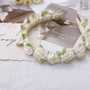 Comfortable Plastic Hairband Stylish HeaddressWith Pearls Floral Design Wedding Party Accessory For Sensitive Skin