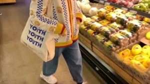 2023 Túi xách vai vải canvas nữ Túi xách nữ thường ngày in ấn cho thanh niên Túi mua sắm cho sinh viên trường học B6UX