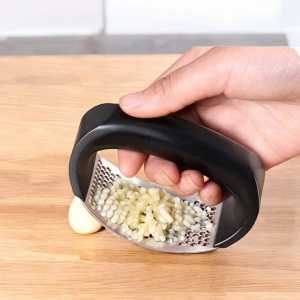 Alat Penghancur Bawang Putih / Alat Press Bawang Putih Bulat Garlic Presser Parutan Bawang Putih