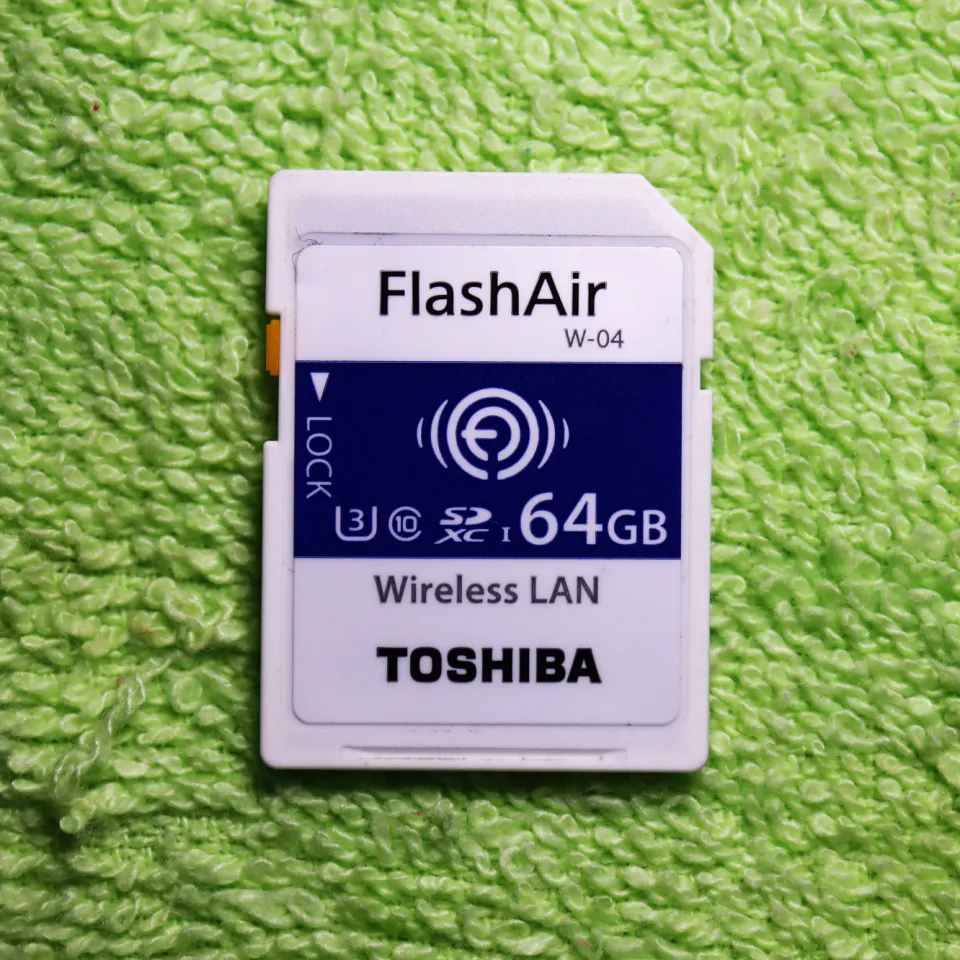 TOSHIBA FlashAir 64GB W-04 ☆送料無料☆ Amazon | Toshiba Flashair w-04?64?GB SDXCクラス10メモリカード