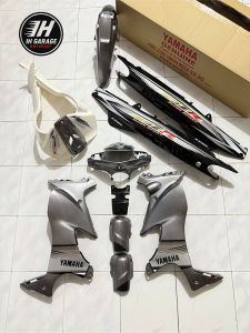 COVERSET BODYSET YAMAHA 125 125ZR 125Z ORIGINAL HLY SILVER ROBOT SIAP TAMPAL STICKER MORITAKA